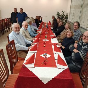FWD Weihnachtsfeier 2025 Gruppenbild Tisch 1